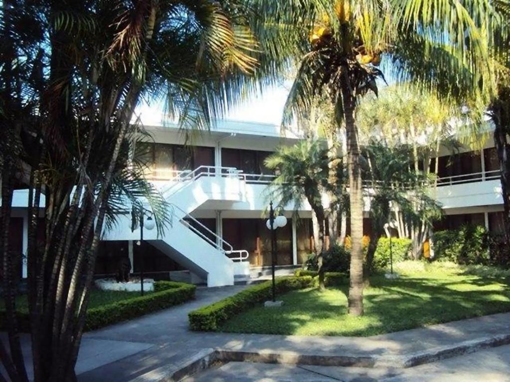 Ex Hotel Asturias Centrico Santa Cruz de La Sierra Kültér fotó